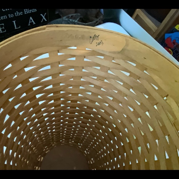 Longaberger 2003 Collector’s Club Floral Vase Basket and Protector Set - Picture 8 of 8